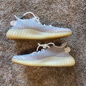 Yeezy boost 350 V2